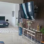 Appartement Luxury Penthouse Near Centre Of *